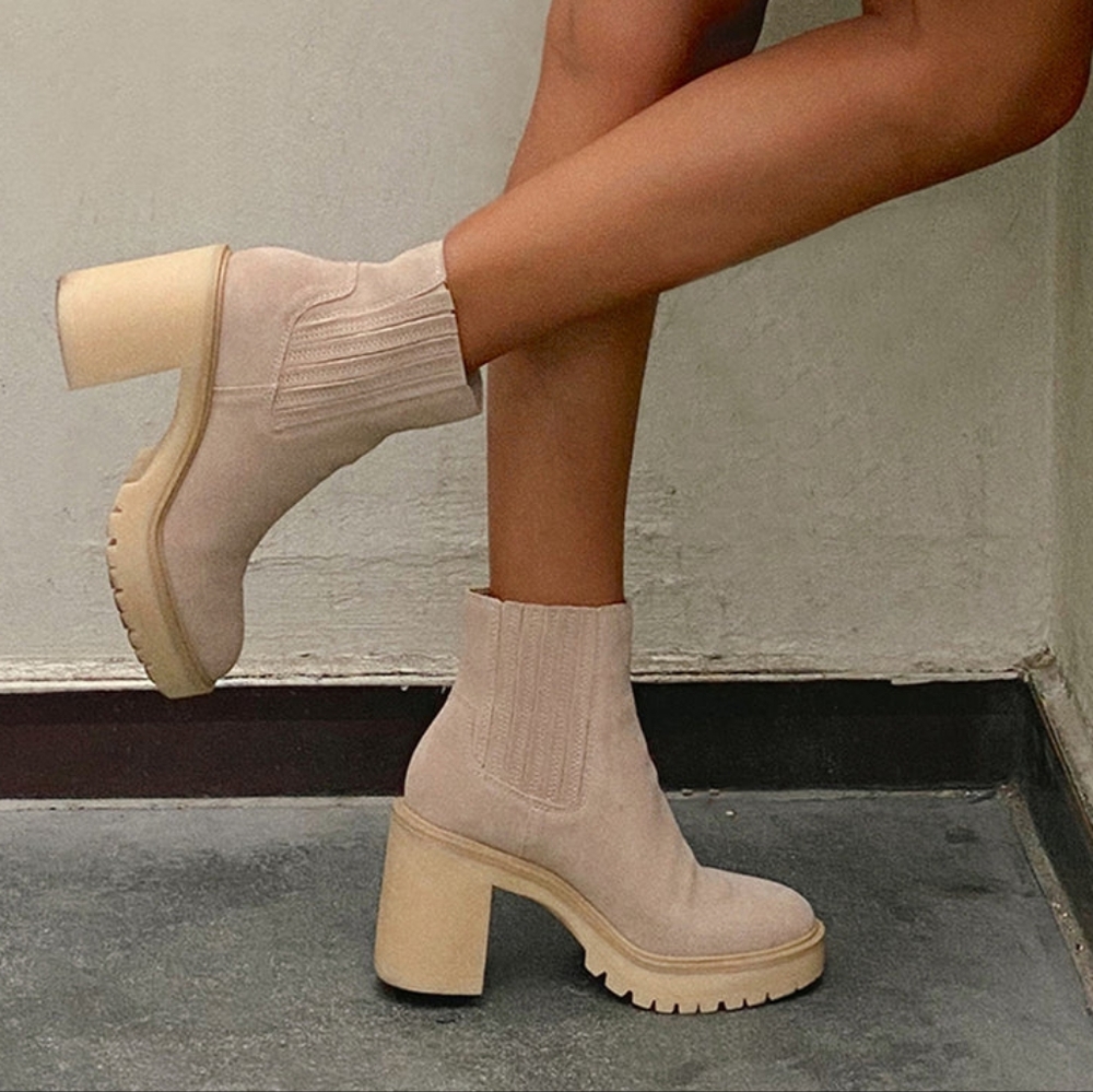 ‼️SALE! READ FOR DETAILS‼️DOLCE VITA, CASTER H2O BOOTIE, SZ 8.5